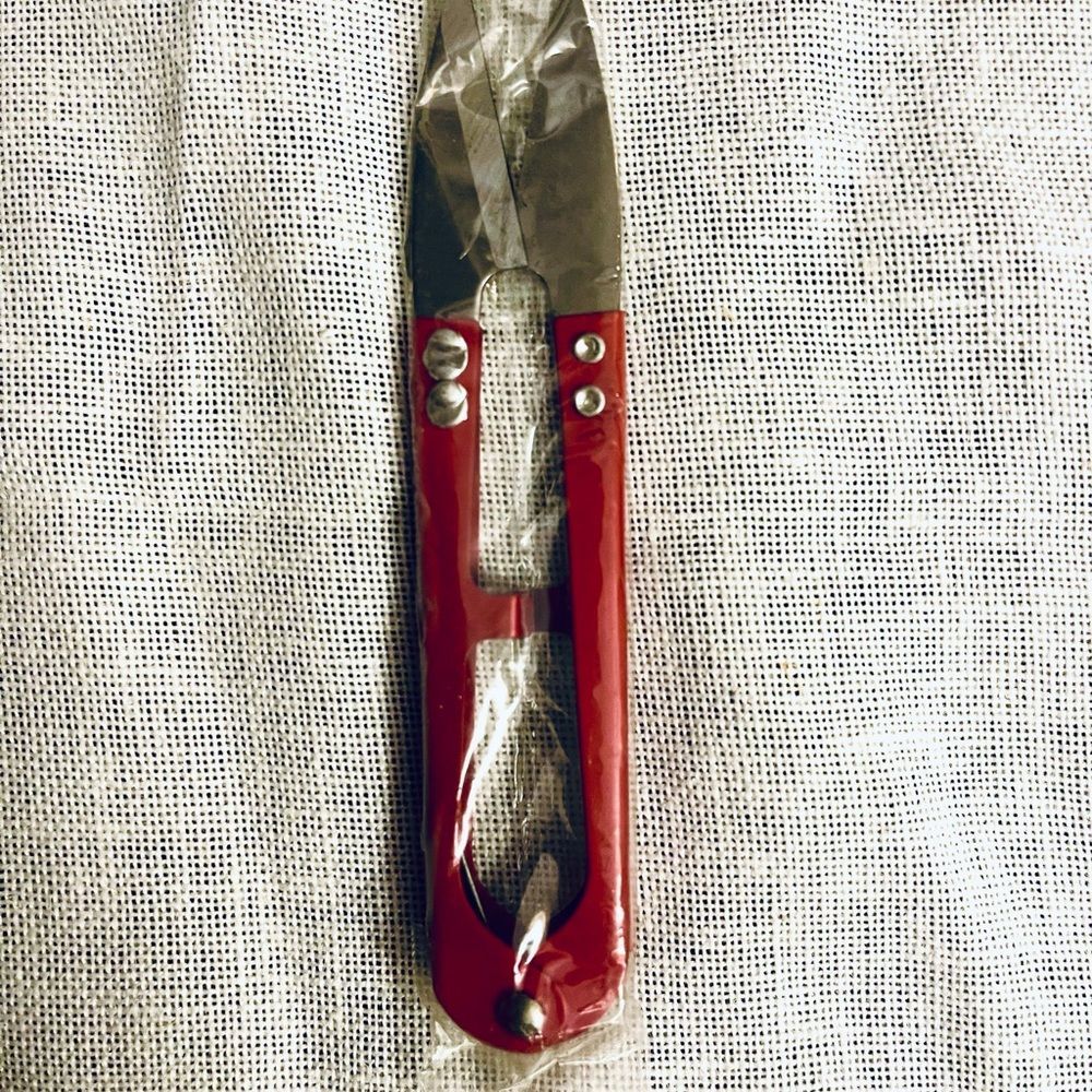 45mm Rotary Cutter & Thread Cutter Sewing Scissors - Picture 3 of 4